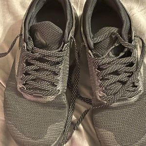 All Black Nano 9’s